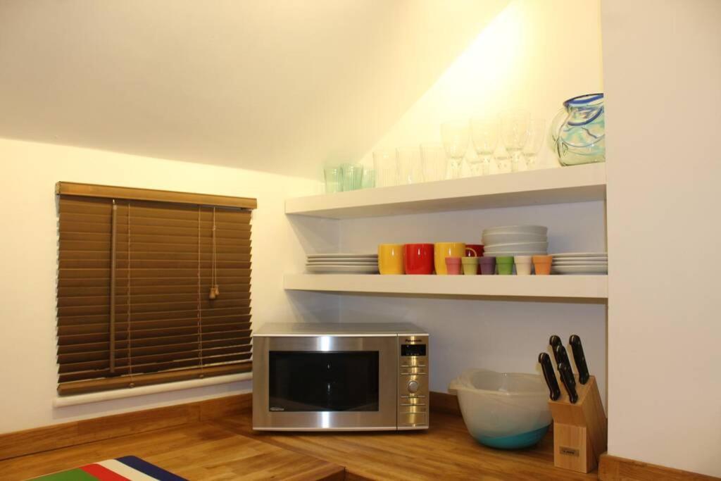 Luxury Townhouse In Town Centre, Views, River Walk, Free Parking Shrewsbury Eksteriør billede