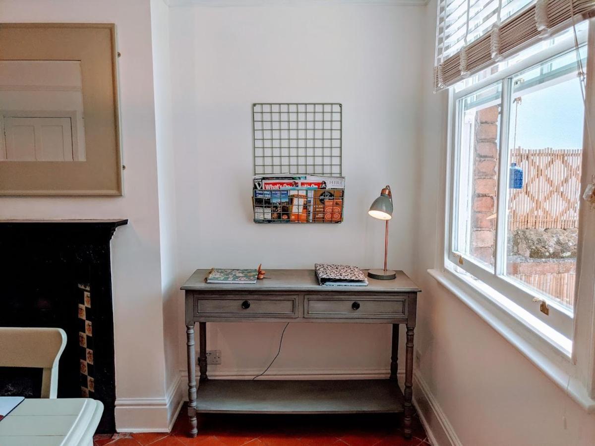 Luxury Townhouse In Town Centre, Views, River Walk, Free Parking Shrewsbury Eksteriør billede