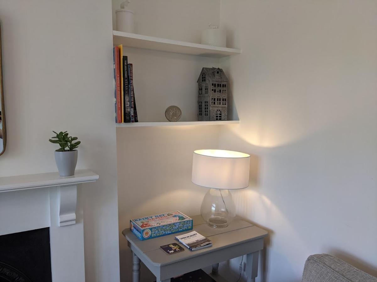 Luxury Townhouse In Town Centre, Views, River Walk, Free Parking Shrewsbury Eksteriør billede